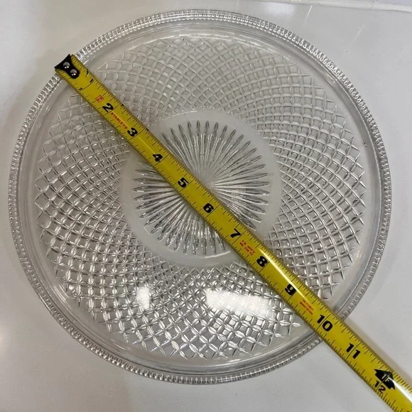 Vintage Pressed Glass Serving Plate Sunburst Diamond Pattern Clear Round 10” - Picture 4 of 6